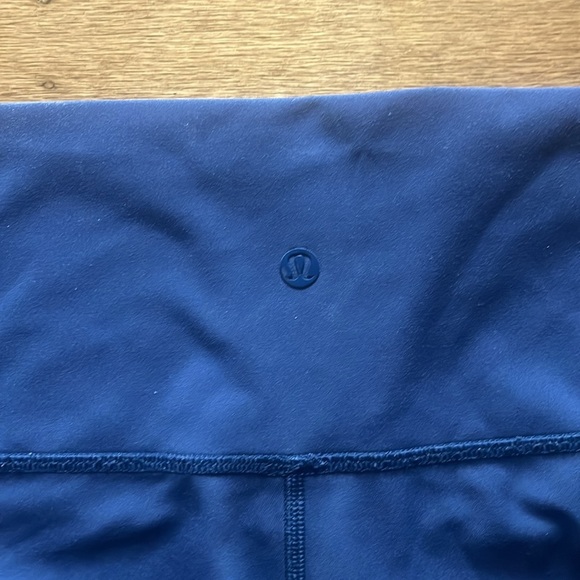 Lululemon Aligen Mid Rise Pants - Picture 7 of 10